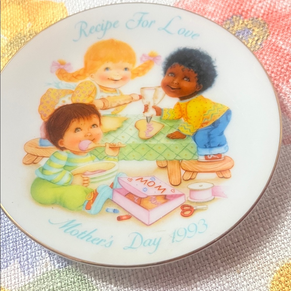 Avon Recipe For Love Mother's Day Collector Plate 1993 22k Trim Gold Porcelain